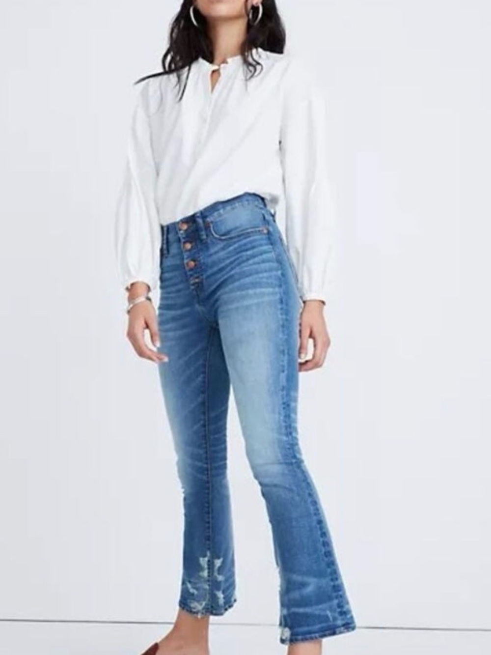 Madewell Cali Demi-Boot Button-Fly Cropped Jeans in Light Blue Wash - Picture 2 of 6